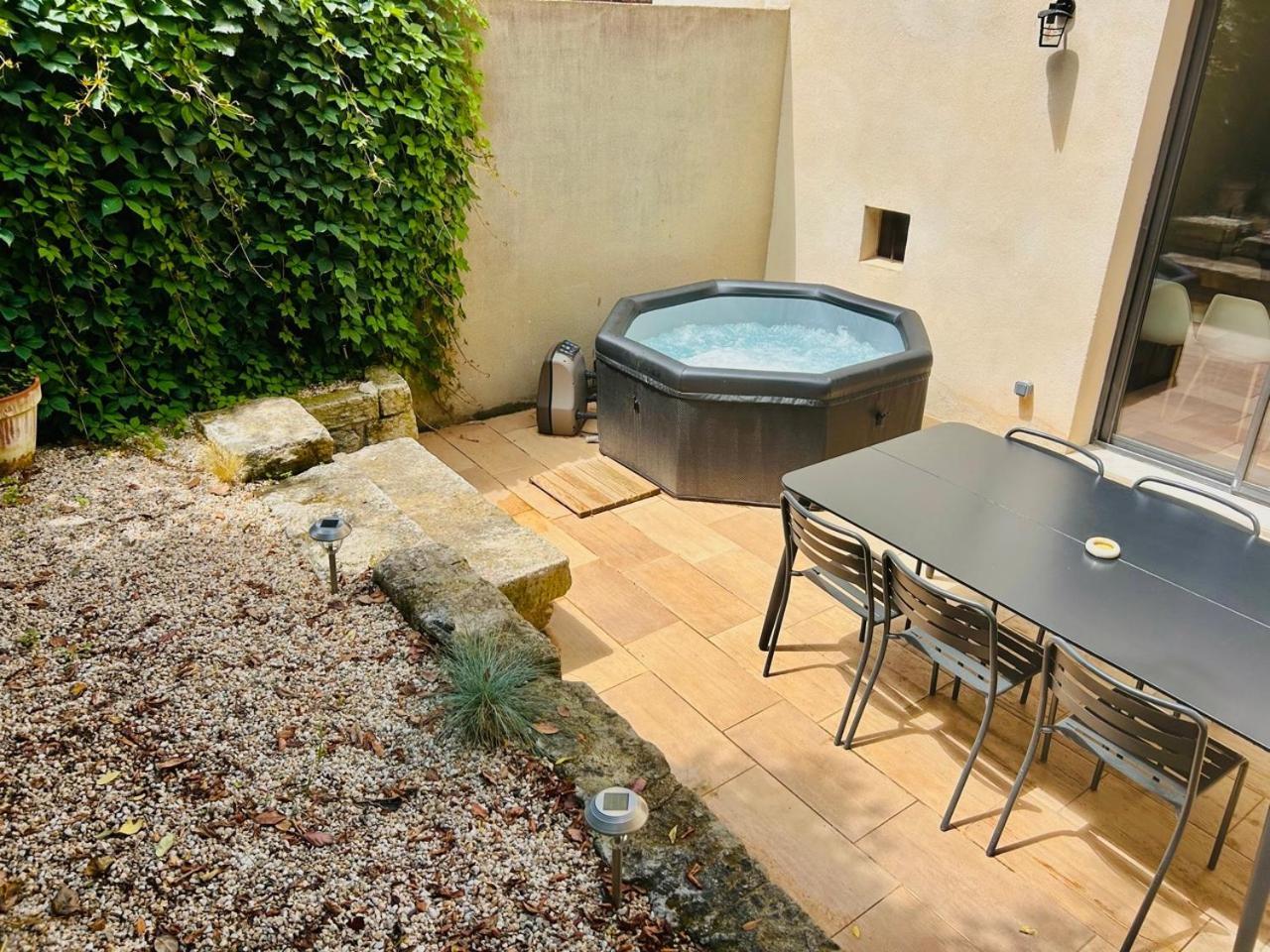 Maison De Village Barbentane Avec Spa Eksteriør billede